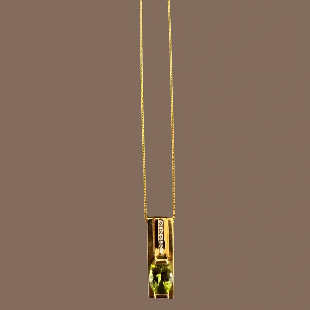 Midas 14K Gold Necklace with Peridot & Diamond Pendant - Picture 1 of 11